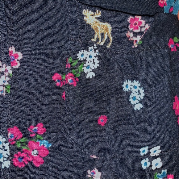 | Abercrombie Kids| button down blouse - Picture 3 of 4